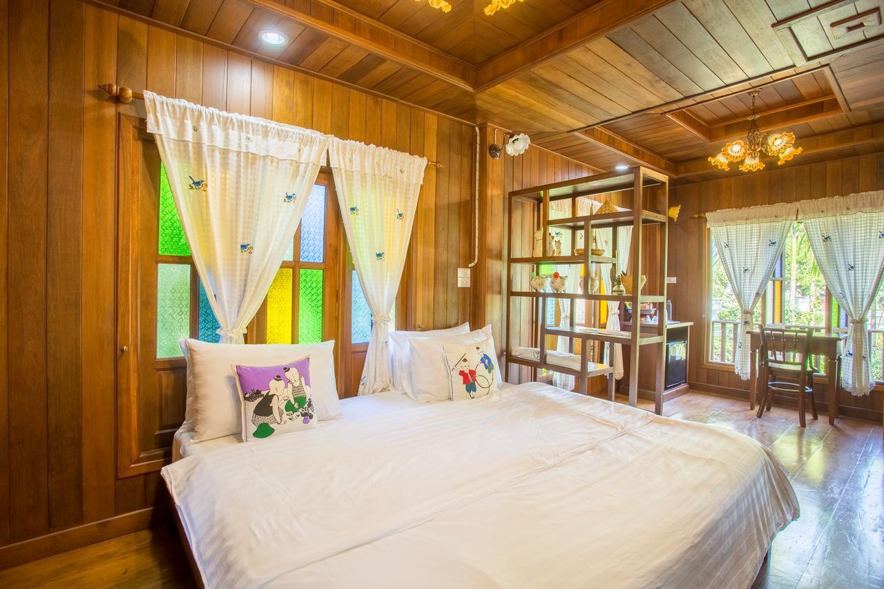 Suksatan Lamphun Hotel Exterior photo